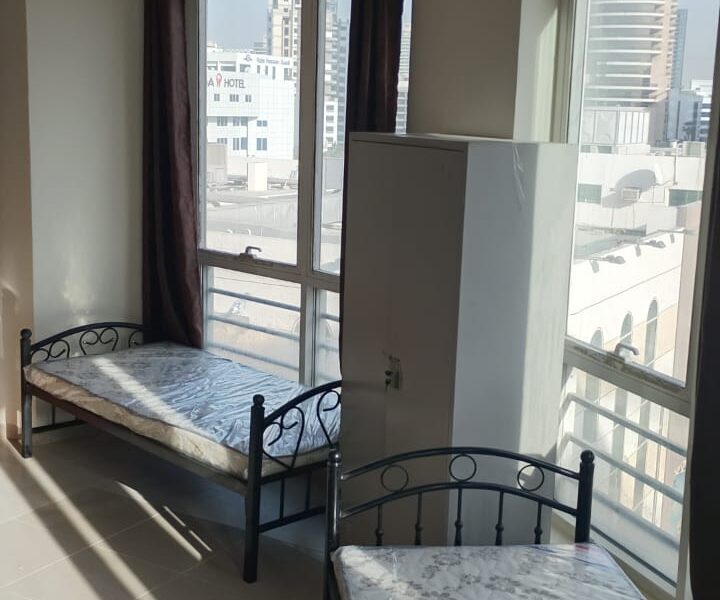 Executive Bed Space for Girls in Bur Dubai Pure Veg