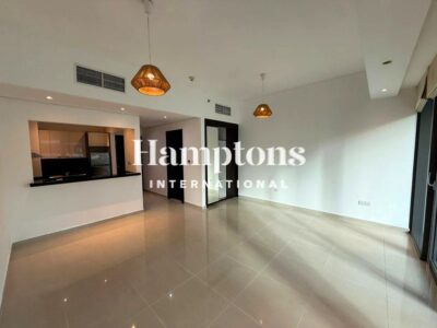 Studio Near Metro | Vacant | Marina View | Cozy
