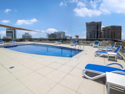Restful studio Apartment is Dubai Sports City