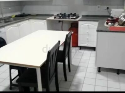 Executive Bedroom for rent in Al Mankhool Bur Dubai