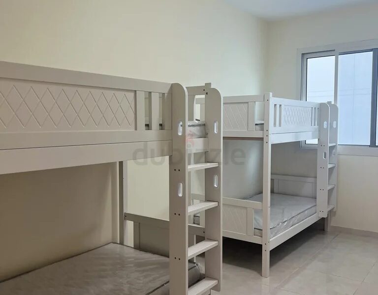 Executive Bedspace for Rent in JVC @ &00