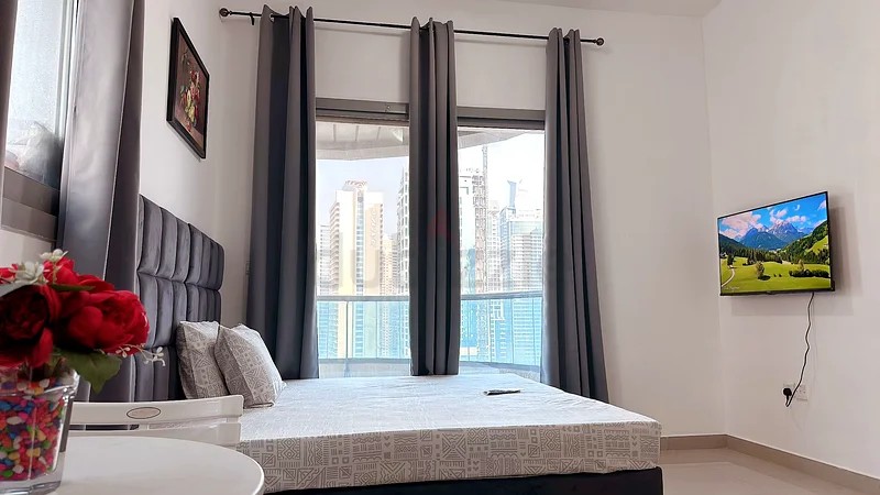 Furnished Room for rent in Dubai Marina @ 4500
