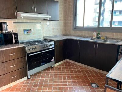 Private room in Dubai Marina for ladies only 4000