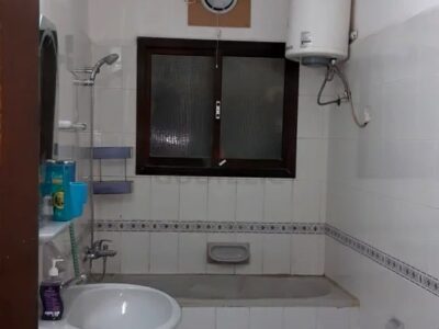 Ladies Bed space available in Burjuman Bur Dubai @ 650