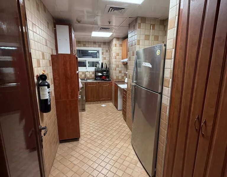 Girls Executive Bedspace for Rent in Bur Dubai @ 1100