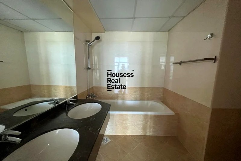 Vacant on Sept. 1st | Stunning View | Huge Layout