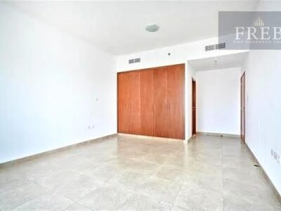 Spacious 2 BHK apartment for rent in Dubai Marina @ 134999