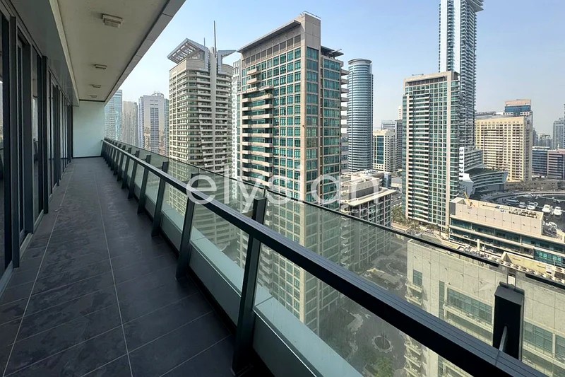 3 BHK apartment with Marina view for rent in Marina @225000