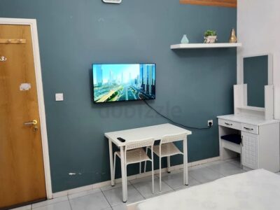 Executive Bedroom for rent in Al Mankhool Bur Dubai