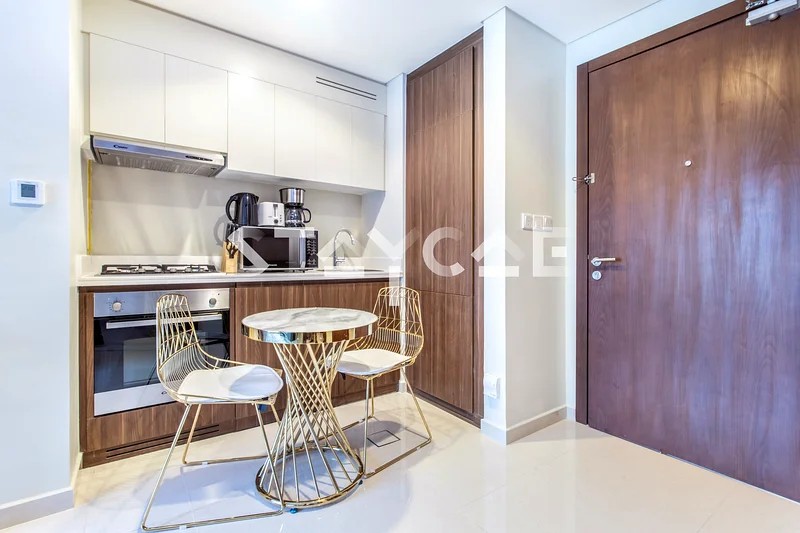 Furnished 1 BR flat for rent in Business Bay Dubai@ 6250 monthly