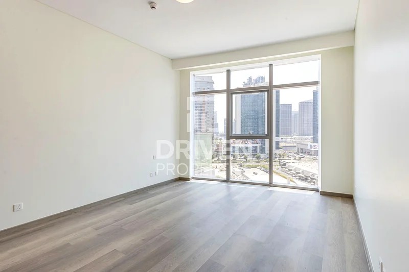 2 BR apartment in Downtown Dubai in Brand New Building