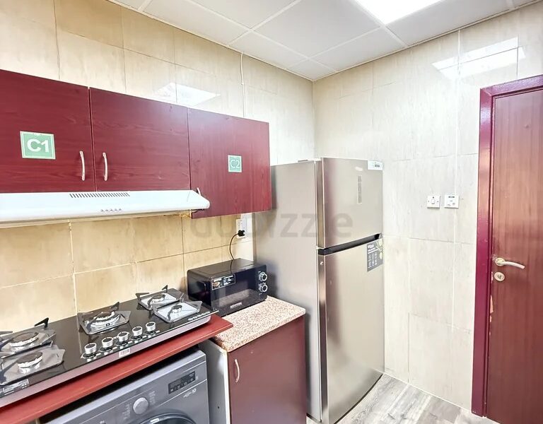 Executive bedspace for rent in Bur Dubai @ 1600 monthly