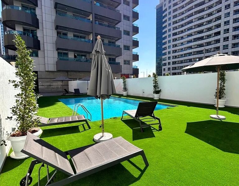 Rooms partition in Dubai Marina