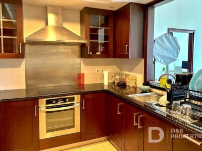 One Bedroom Apartment for rent in Downtown dubai @ 120000