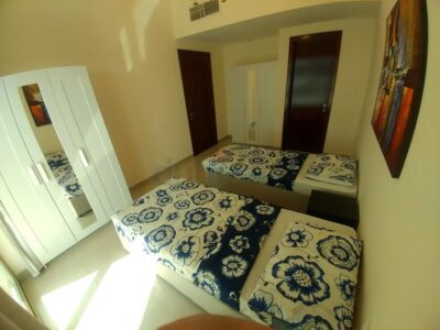 Bedspace for 2 females in Dubai marina @ 2100 each