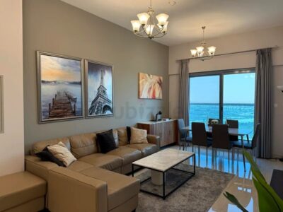 Summer offer Rooms for ladies in Business Bay