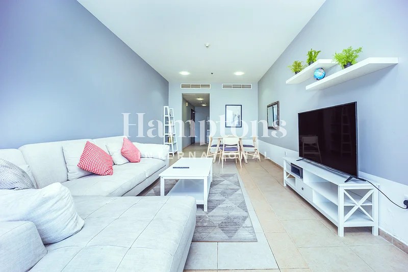 Furnished 2 BHK apartment for Rent in Marina @ 130000