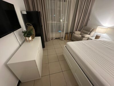Master room furnished hotel in Dubai Maarina