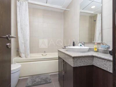 Furnished 1BHK apartment for ret in Dubai Marina @ 90000