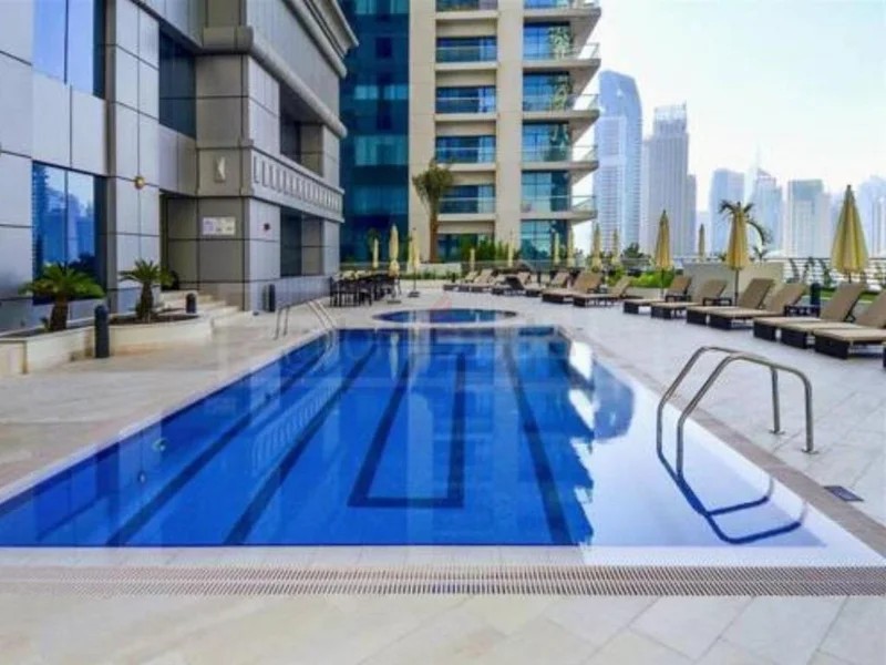 Bedspace for female for Rent In Dubai Marina @ 3000