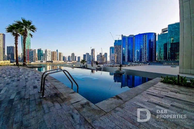 Furnished canal view Studio Flat for rent in Business Bay @85000