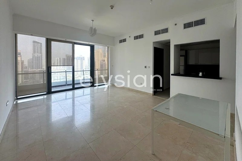 3 BHK apartment with Marina view for rent in Marina @225000