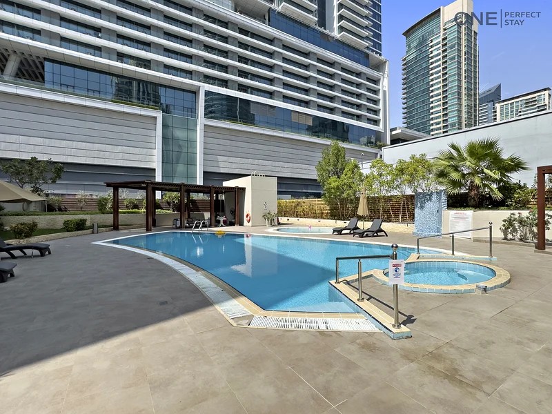 Spacious Furnished Studio | 609 Sqft | Prime Marina Location