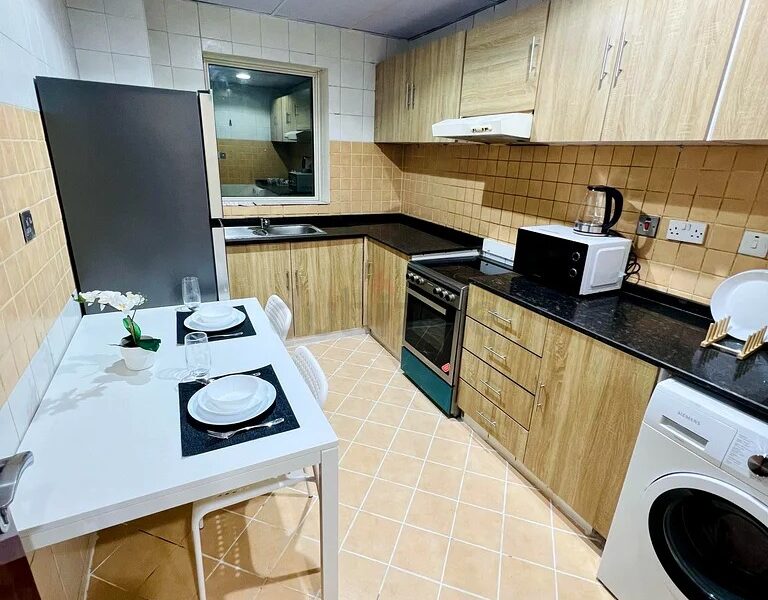 Bedspace for Ladies for Rent in Dubai Maria @ 999