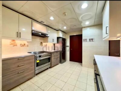 Executive Bedspace for Ladies in Dubai marina Near Metro