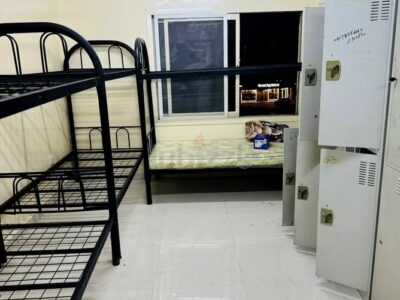 Rooms available for Indian Males in Bur Dubai @ 3300