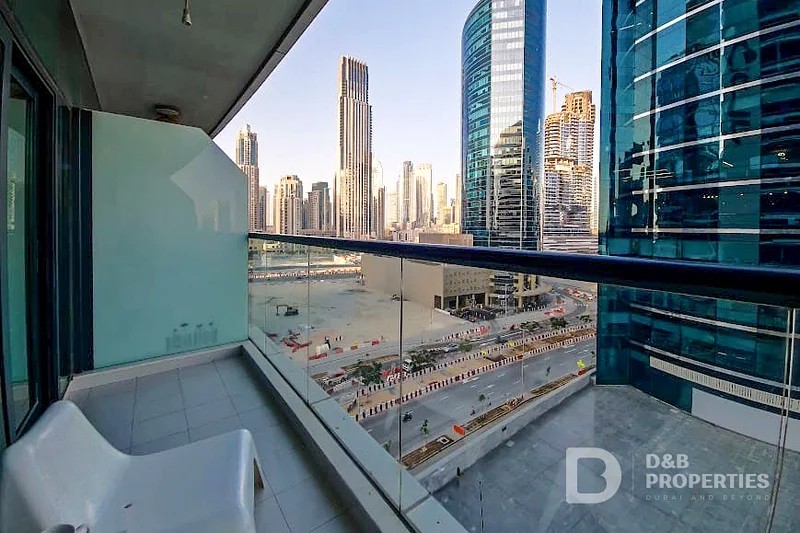 Furnished canal view Studio Flat for rent in Business Bay @85000