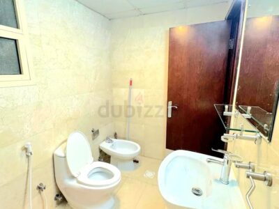 Ladies Room for rent in Dubai marina