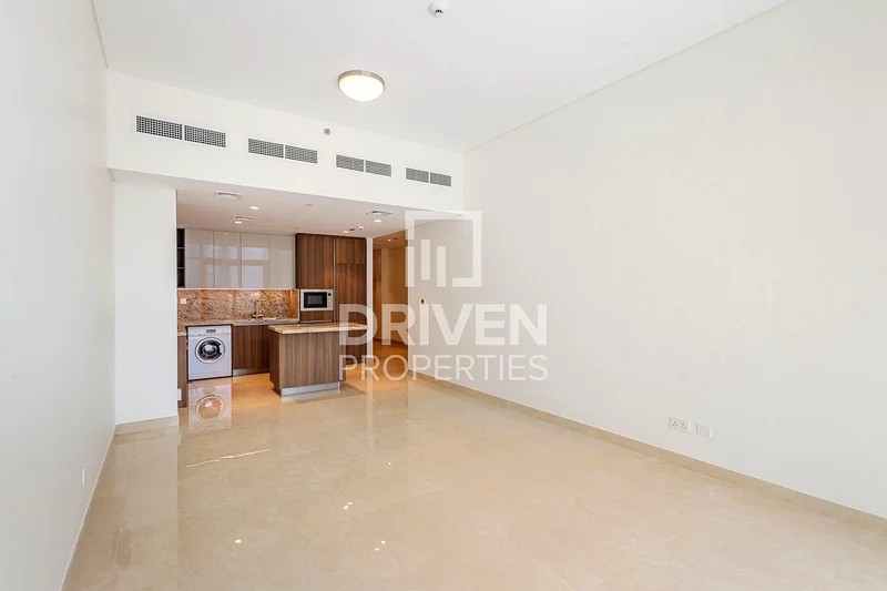2 BR apartment in Downtown Dubai in Brand New Building