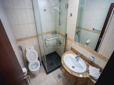 Furnished 2 BHK apartment for rent in Dubai Marina @ 130000