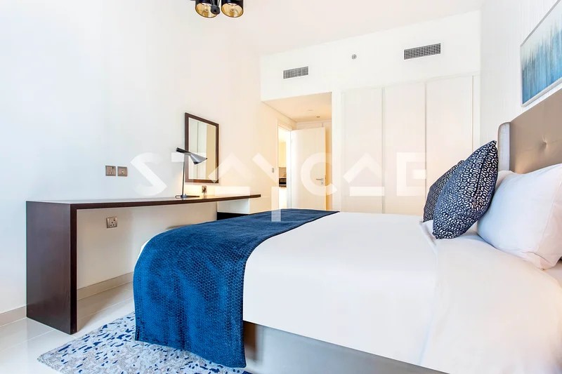 Hot summer deal Furnished 1Br flat in Business Bay @ 6000 pm