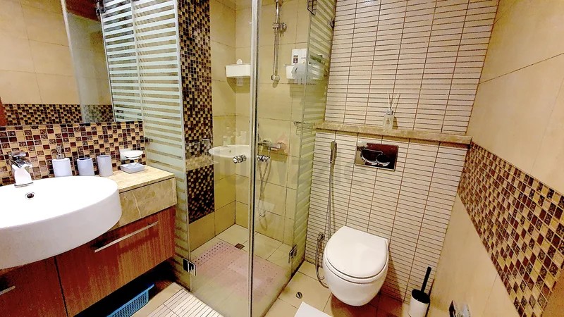 furnished Room for Girls in Downtown @ 5500