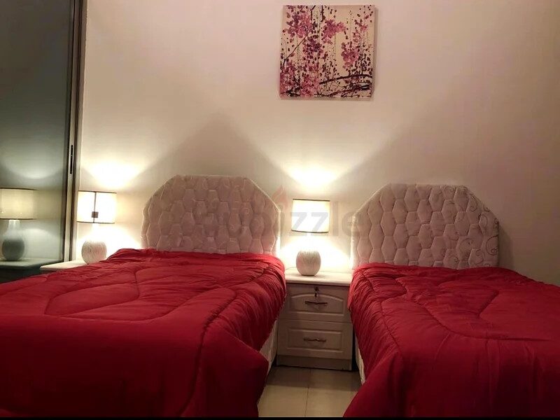 Executive Bedspace for Females In Dubai Marina @ 1450