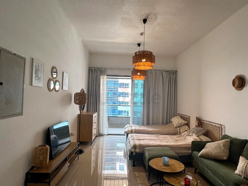 Furnished Studio flat for Rent in Dubai Marina @ 5500 Monthly