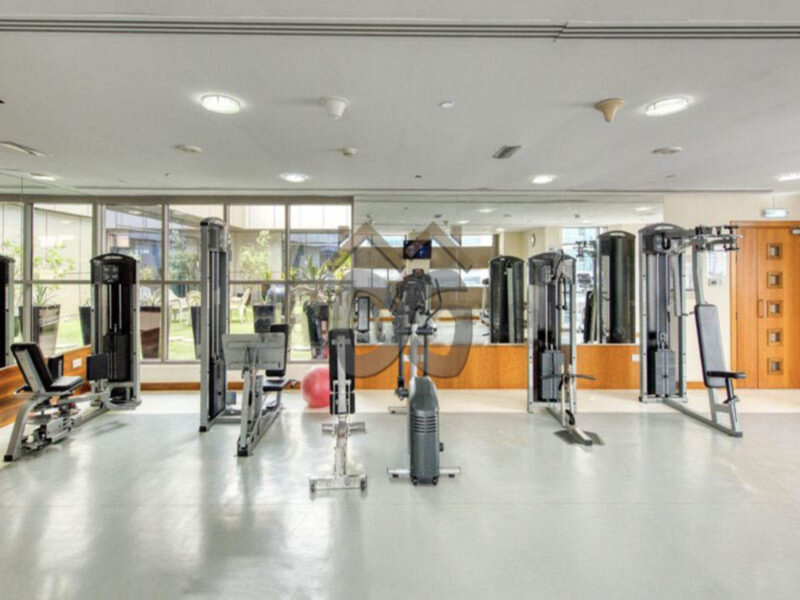 Restful studio Apartment is Dubai Sports City