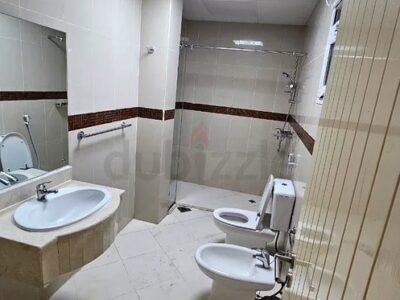 Executive Bed Space close to Insurance Market.ae