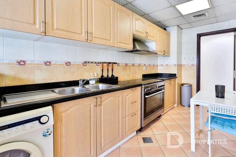 1 BR Apt Marina View | Large Balcony | Bright and Spacious