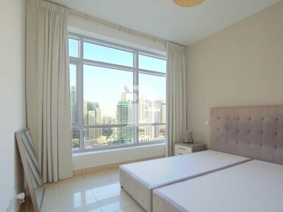 1 BHK Fully Furnished | Marina Canal View | Chiller Free