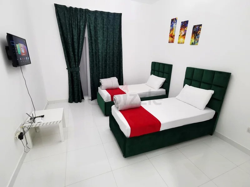 Master ROOM in warsan 4 international City