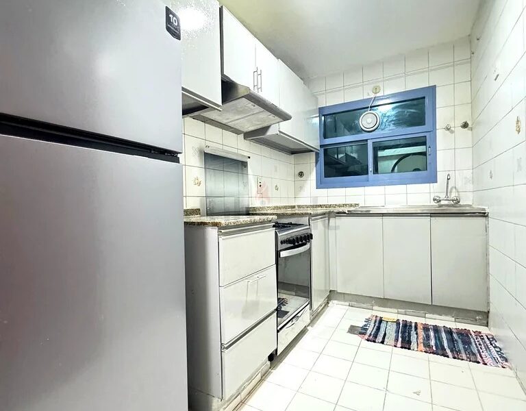 Gent’s Executive Bed space near Sharaf DG Meto Bur Dubai