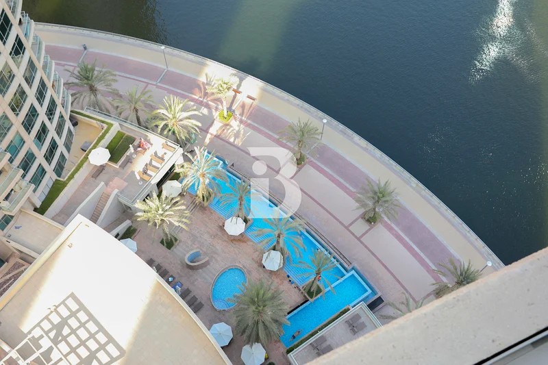 1 BHK Fully Furnished | Marina Canal View | Chiller Free