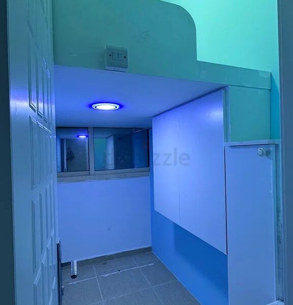 LOFT PARTITION AVAILABLE IN AL RAFFA (ROLLA STREE)