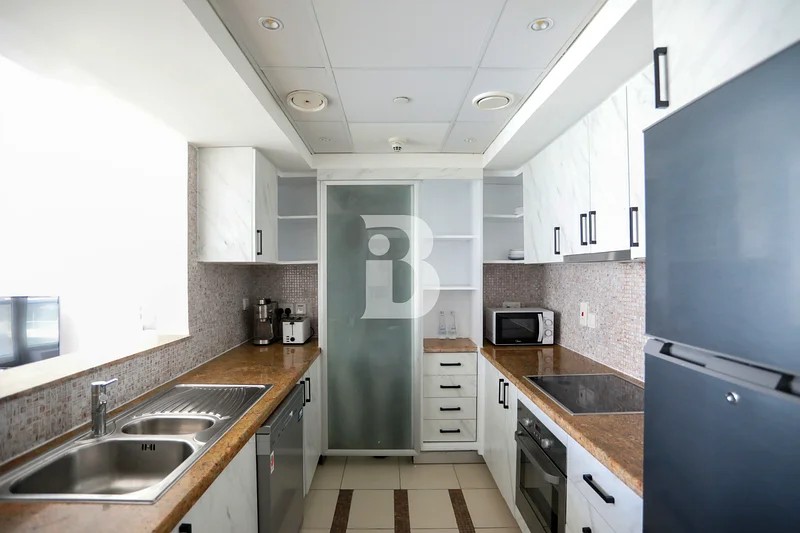 1 BHK Fully Furnished | Marina Canal View | Chiller Free