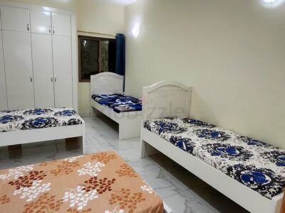 Bedspace for female in mankhol Behind speinney