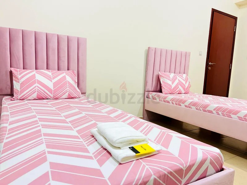 Female Apartment | Professionals Tenants | Near Metro