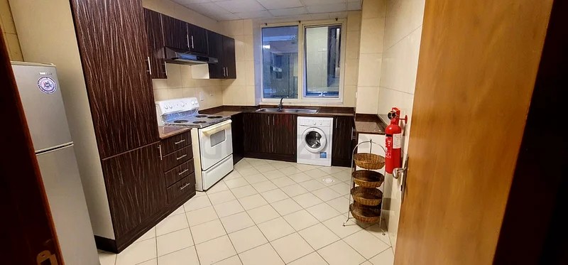 Executives Male Accommodation in Mankhool Near ADCB Metro
